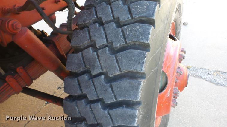 image for item DC0545 1984 Am General tank truck