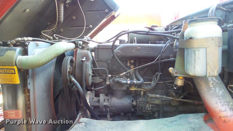 image for item DC0545 1984 Am General tank truck