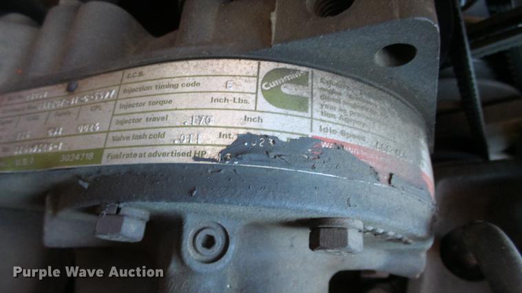 image for item DC0545 1984 Am General tank truck