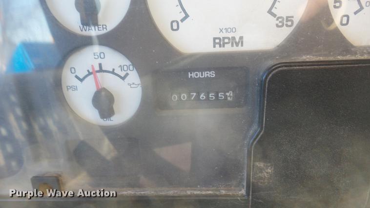 image for item DC1932 2003 International school bus