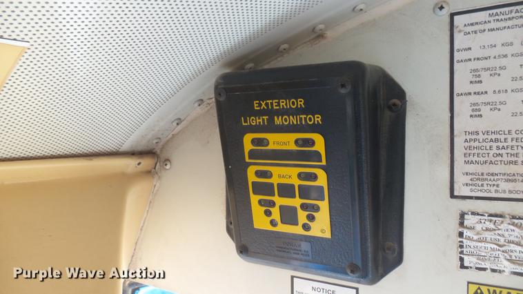 image for item DC1932 2003 International school bus