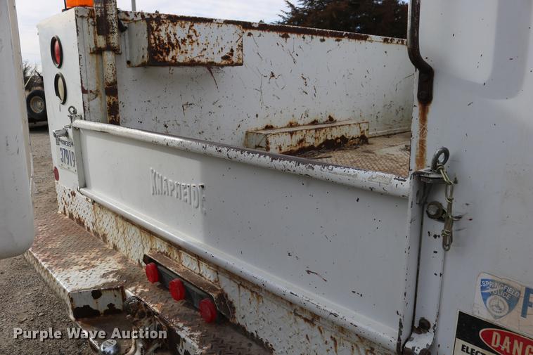 image for item DC3558 1993 Ford F350 Super Duty bucket truck