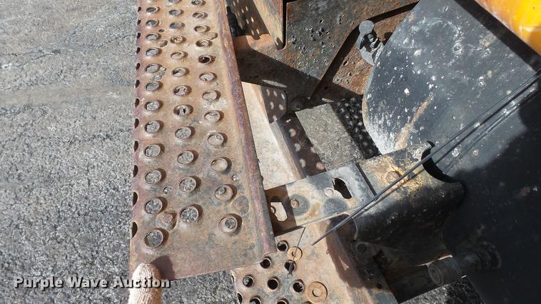 image for item DC5634 2000 International 4900 dump truck