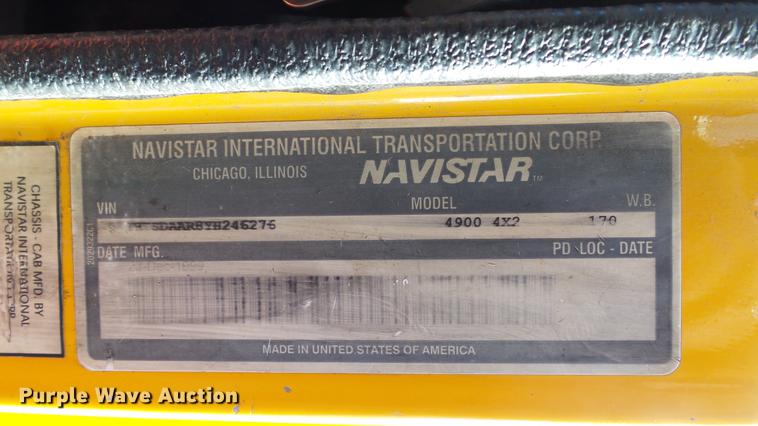 image for item DC5634 2000 International 4900 dump truck