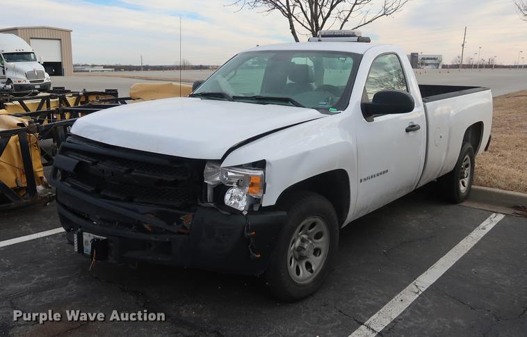 image for item DC5640 2008 Chevrolet Silverado 1500 pickup truck
