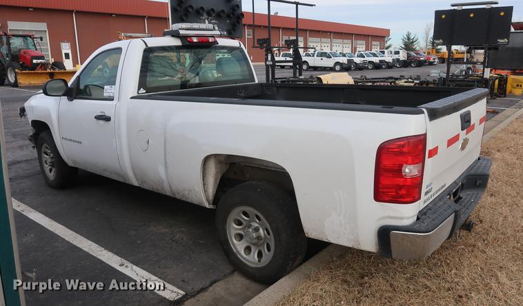 image for item DC5640 2008 Chevrolet Silverado 1500 pickup truck