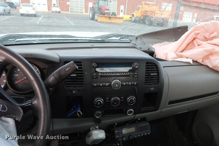 image for item DC5640 2008 Chevrolet Silverado 1500 pickup truck