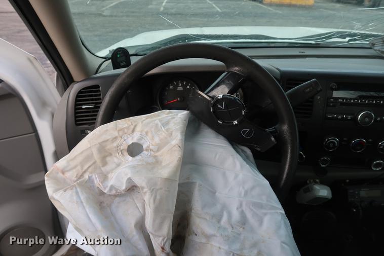 image for item DC5640 2008 Chevrolet Silverado 1500 pickup truck