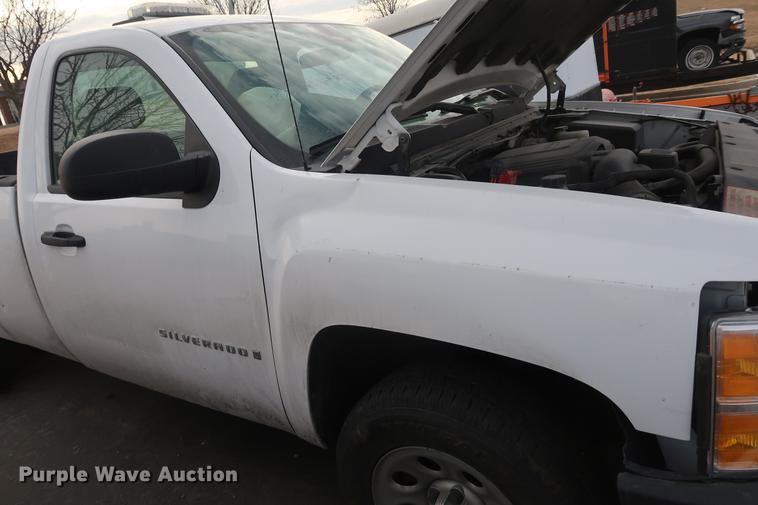 image for item DC5640 2008 Chevrolet Silverado 1500 pickup truck