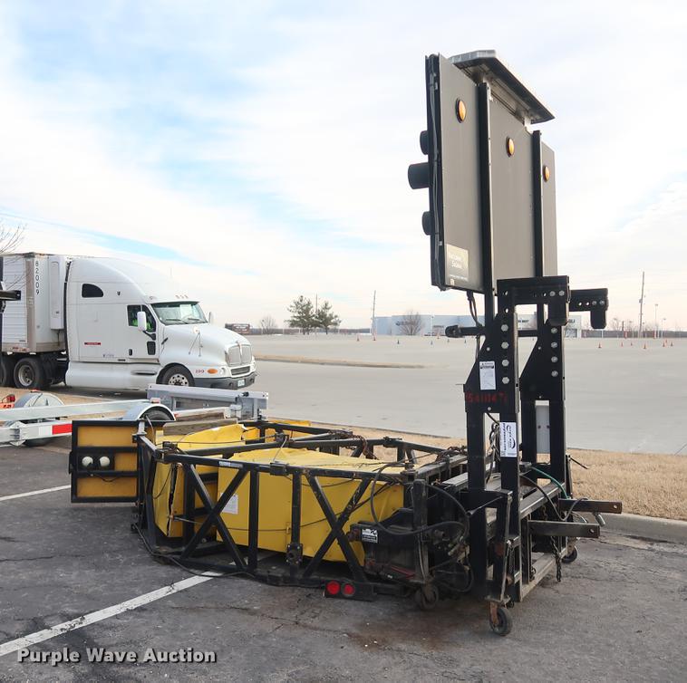 Energy Absorption Systems crash attenuator in Lee's Summit, MO Item