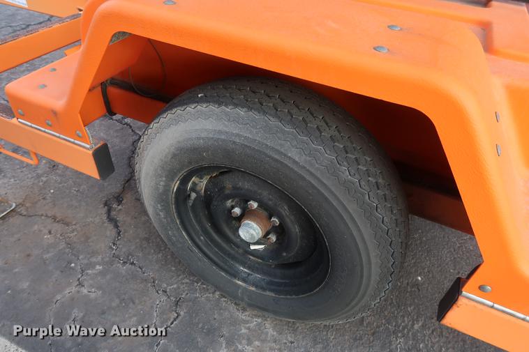 image for item DC5643 Addco message board