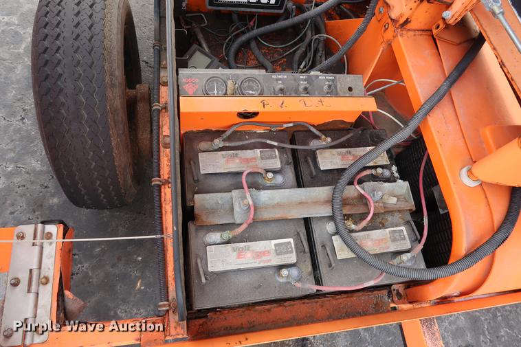 image for item DC5644 Addco message board