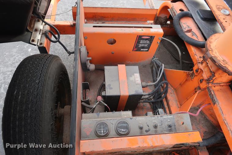 image for item DC5645 Addco message board