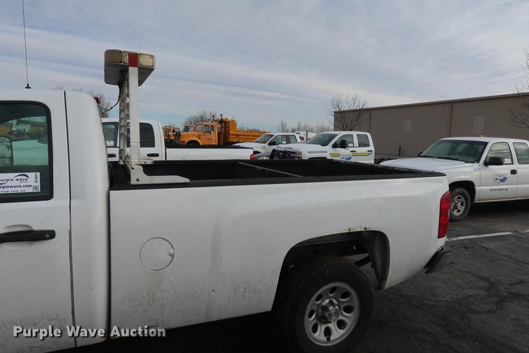 image for item DC5647 2007 Chevrolet Silverado 1500 pickup truck