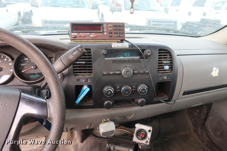 image for item DC5647 2007 Chevrolet Silverado 1500 pickup truck