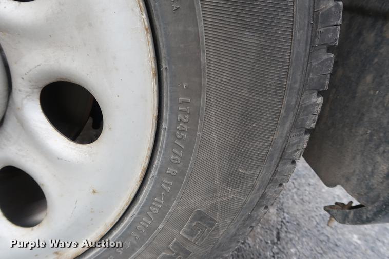 image for item DC5647 2007 Chevrolet Silverado 1500 pickup truck