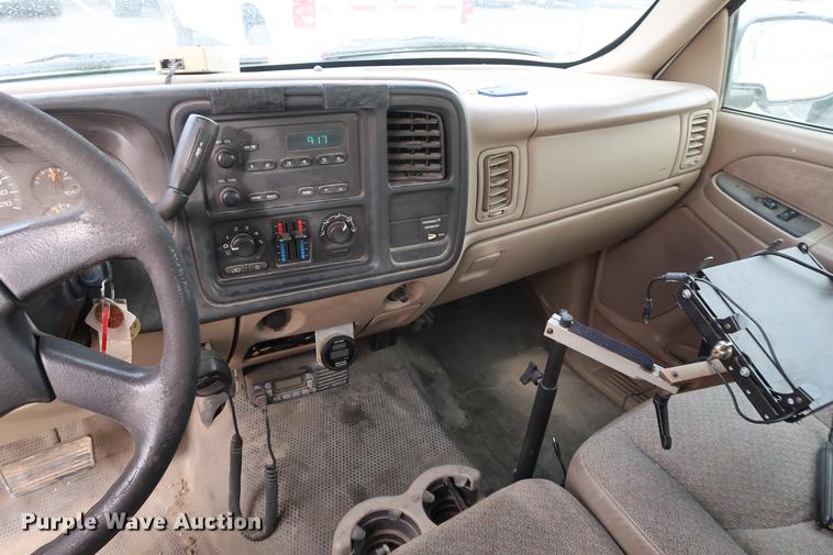 image for item DC5648 2003 Chevrolet Silverado 1500 Ext. Cab pickup truck