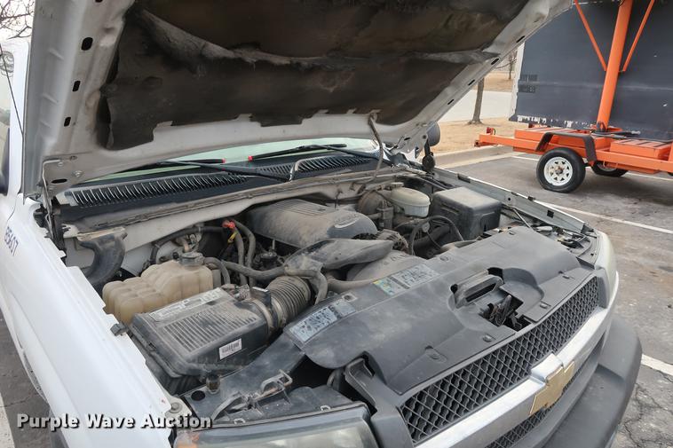 image for item DC5648 2003 Chevrolet Silverado 1500 Ext. Cab pickup truck