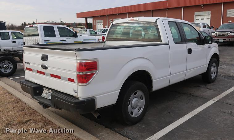 image for item DC5652 2009 Ford F150 SuperCab pickup truck