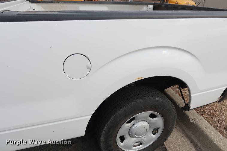 image for item DC5652 2009 Ford F150 SuperCab pickup truck