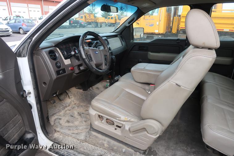 image for item DC5652 2009 Ford F150 SuperCab pickup truck