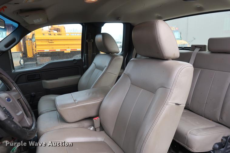 image for item DC5652 2009 Ford F150 SuperCab pickup truck