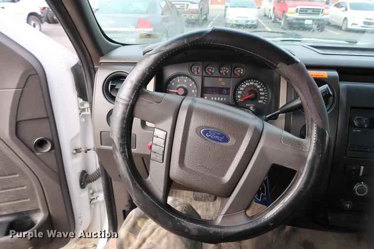 image for item DC5652 2009 Ford F150 SuperCab pickup truck