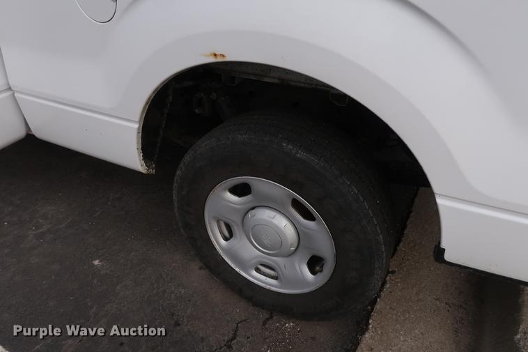 image for item DC5652 2009 Ford F150 SuperCab pickup truck