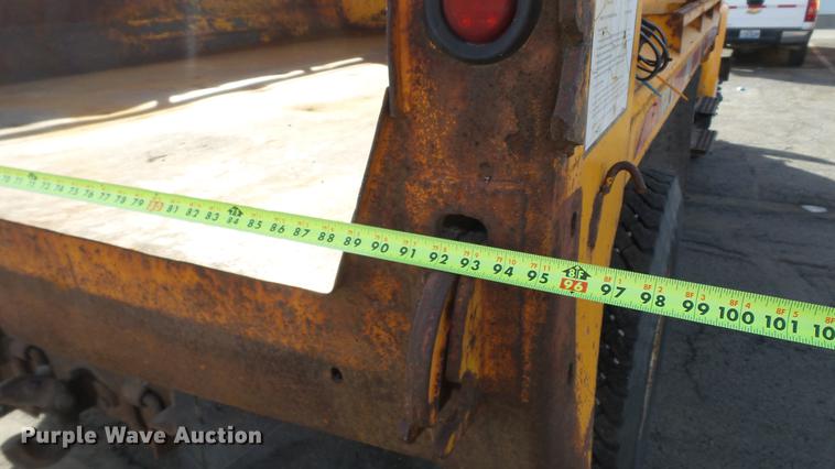 image for item DC5654 2002 International 4900 dump truck