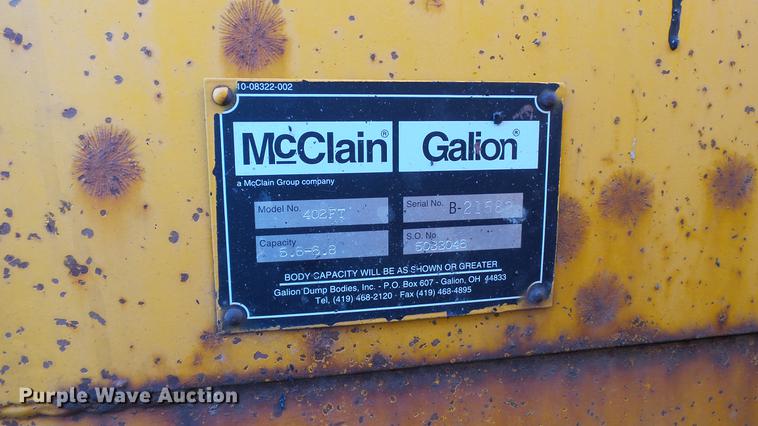 image for item DC5654 2002 International 4900 dump truck