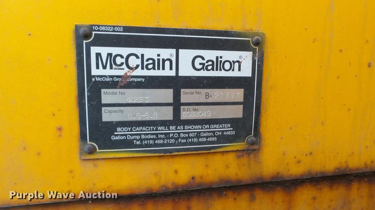 image for item DC5655 2002 International 4900 dump truck