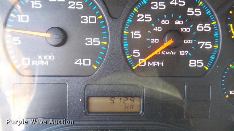 image for item DC5657 2006 International 7400 dump truck