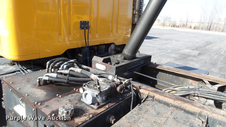 image for item DC5658 2002 International F2554 dump truck