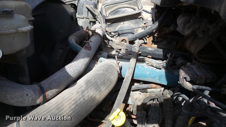 image for item DC5660 2006 International 7500 dump truck