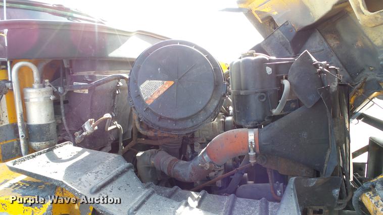 image for item DC5660 2006 International 7500 dump truck