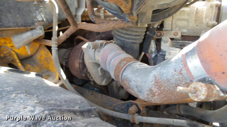 image for item DC5660 2006 International 7500 dump truck