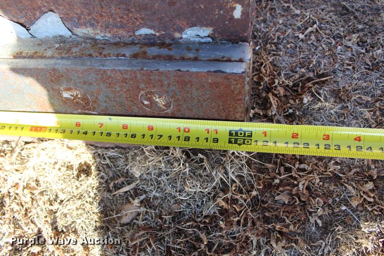 image for item DC7727 1976 Ford F700 dump truck