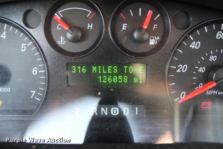 image for item DC7728 2006 Ford Taurus SE