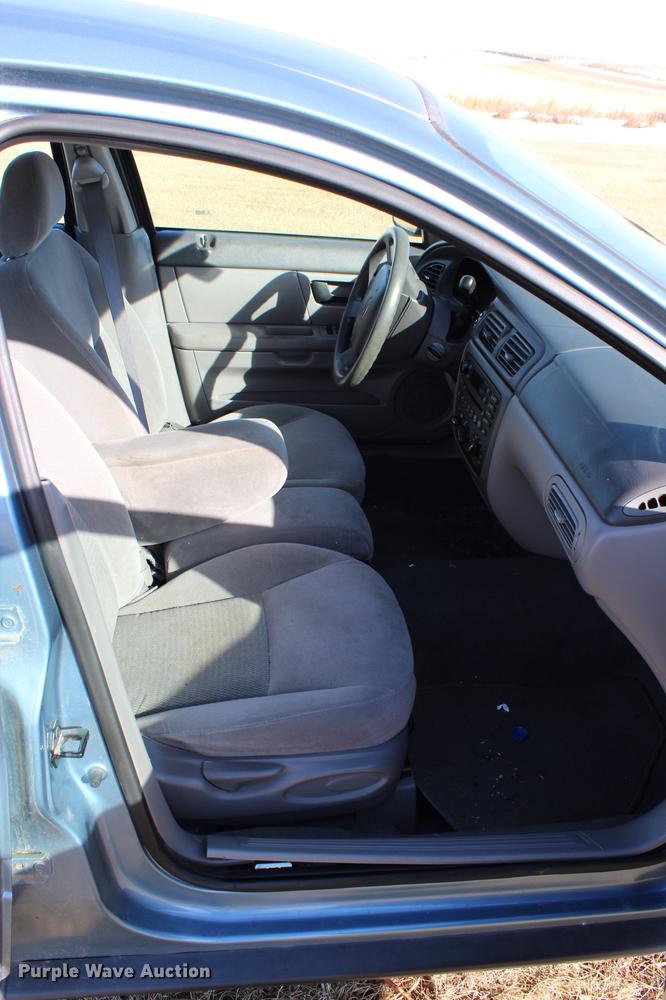 image for item DC7728 2006 Ford Taurus SE