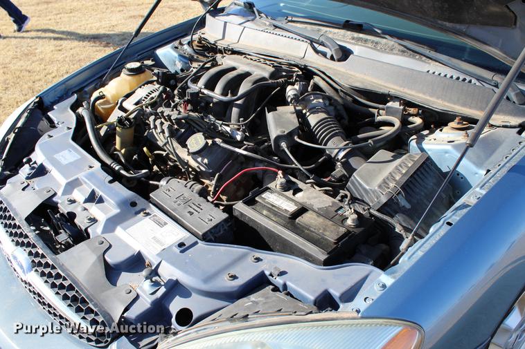 image for item DC7728 2006 Ford Taurus SE