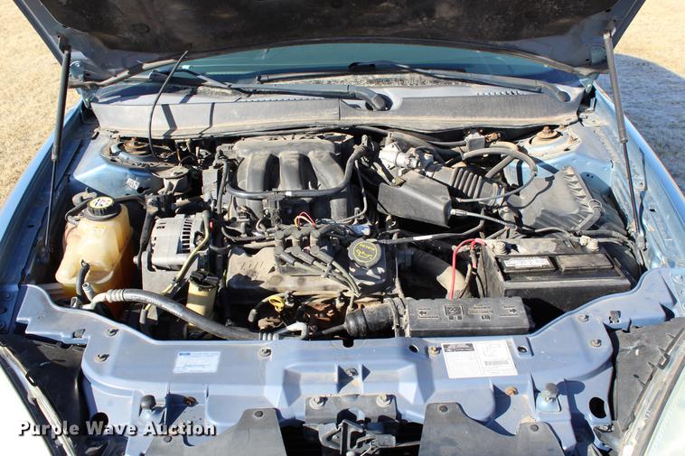 image for item DC7728 2006 Ford Taurus SE