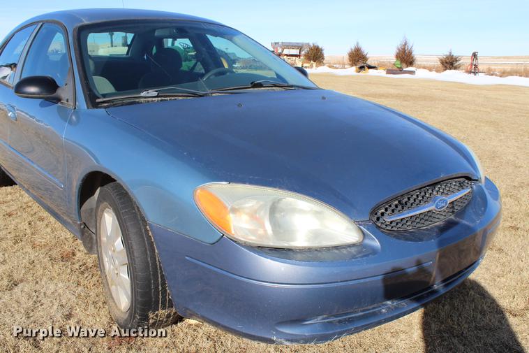 image for item DC7728 2006 Ford Taurus SE