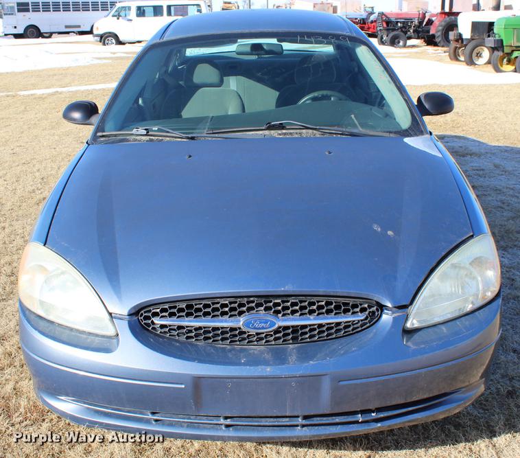 image for item DC7728 2006 Ford Taurus SE