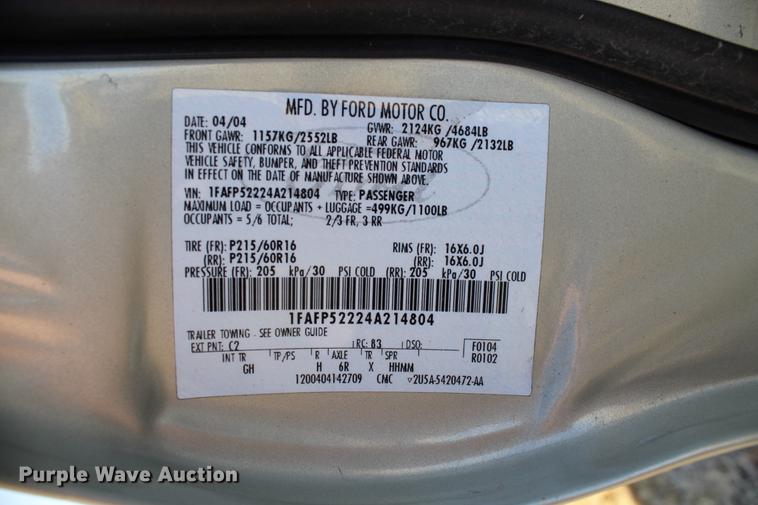 image for item DC7729 2004 Ford Taurus LX