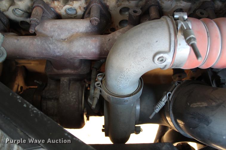 image for item DC7730 2004 Blue Bird school bus