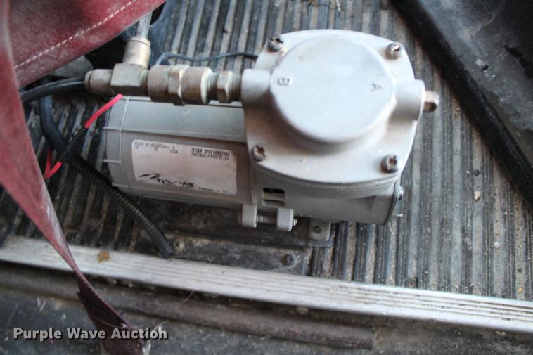 image for item DC7730 2004 Blue Bird school bus