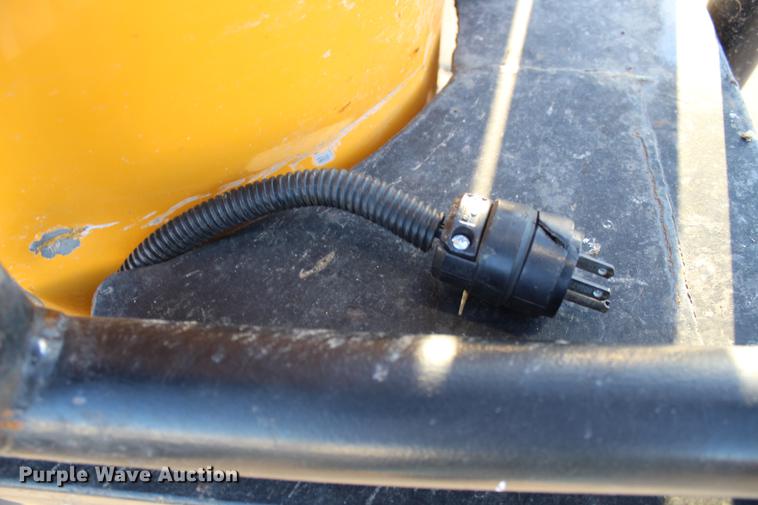 image for item DC7730 2004 Blue Bird school bus