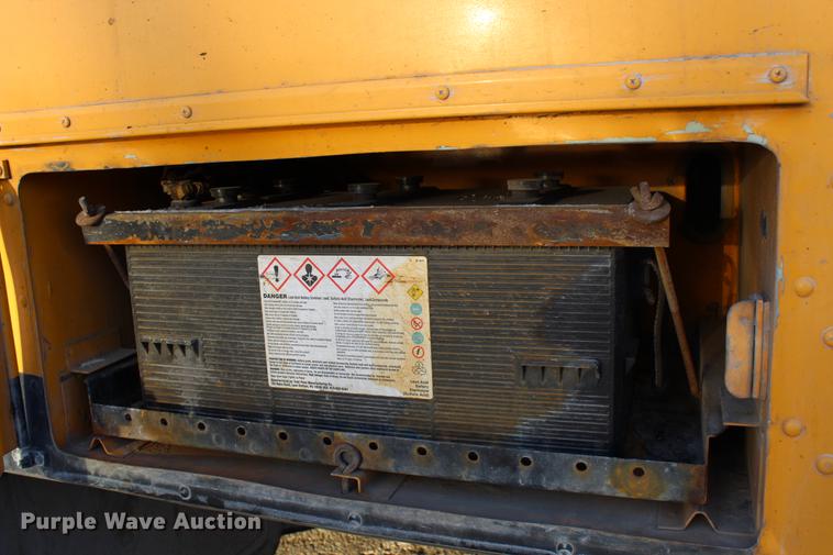 image for item DC7730 2004 Blue Bird school bus