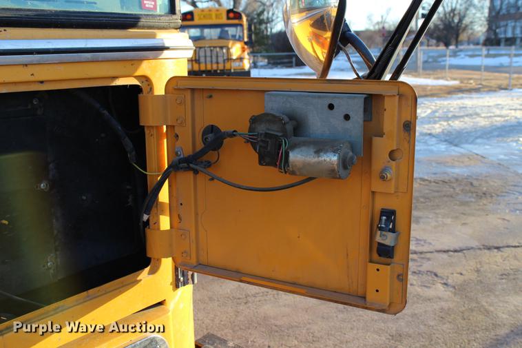 image for item DC7730 2004 Blue Bird school bus