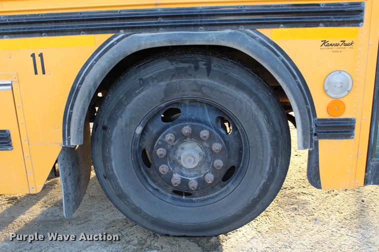 image for item DC7730 2004 Blue Bird school bus